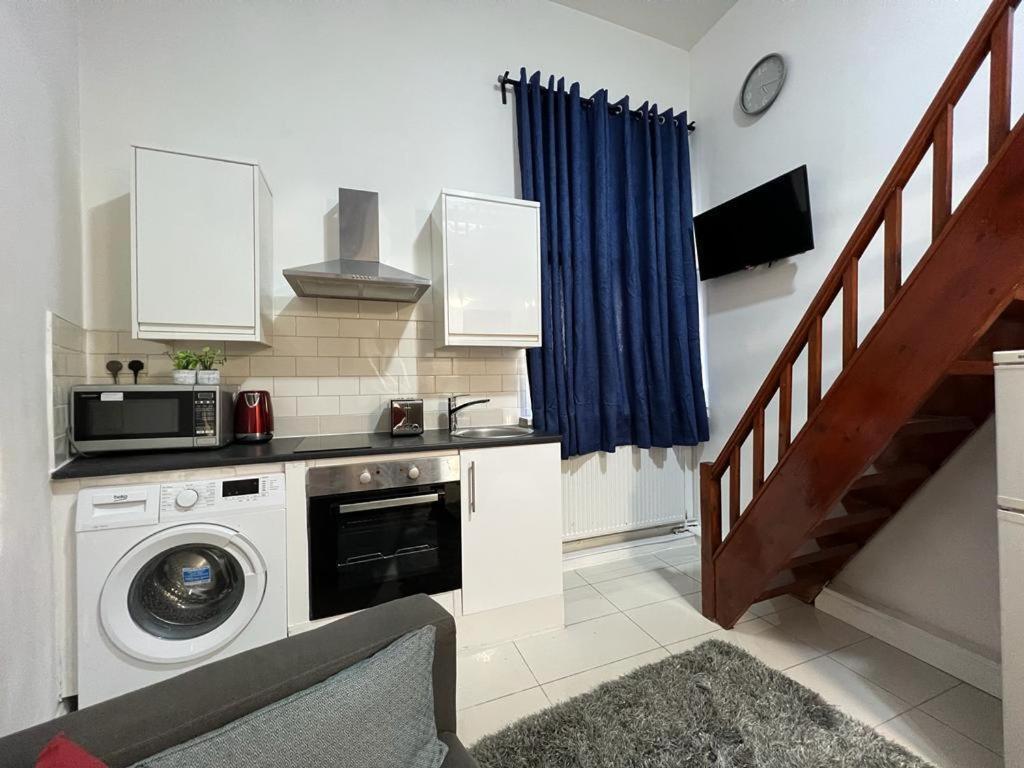 Modern Studios Queenspark Londres Habitación foto