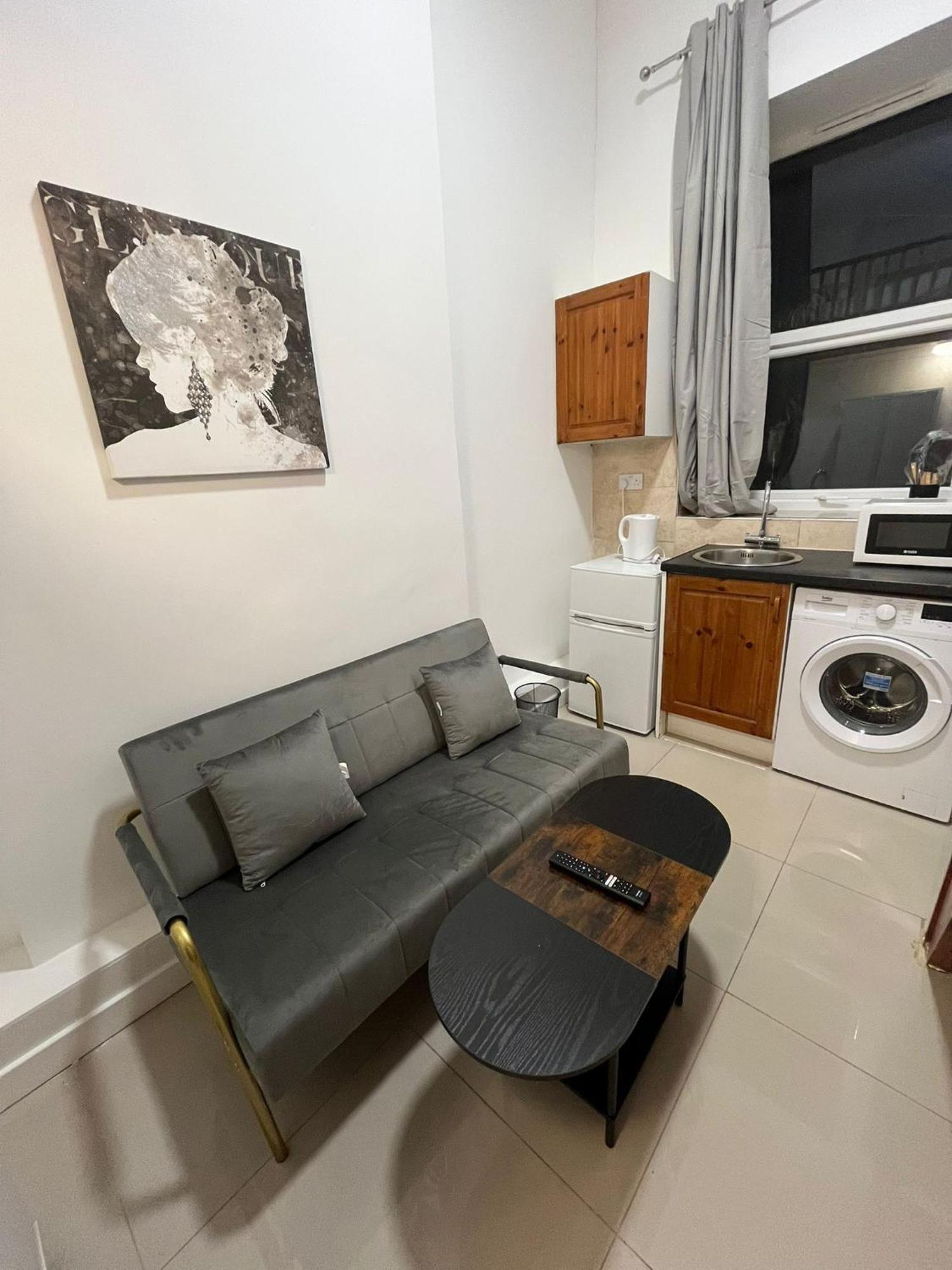 Modern Studios Queenspark Londres Habitación foto