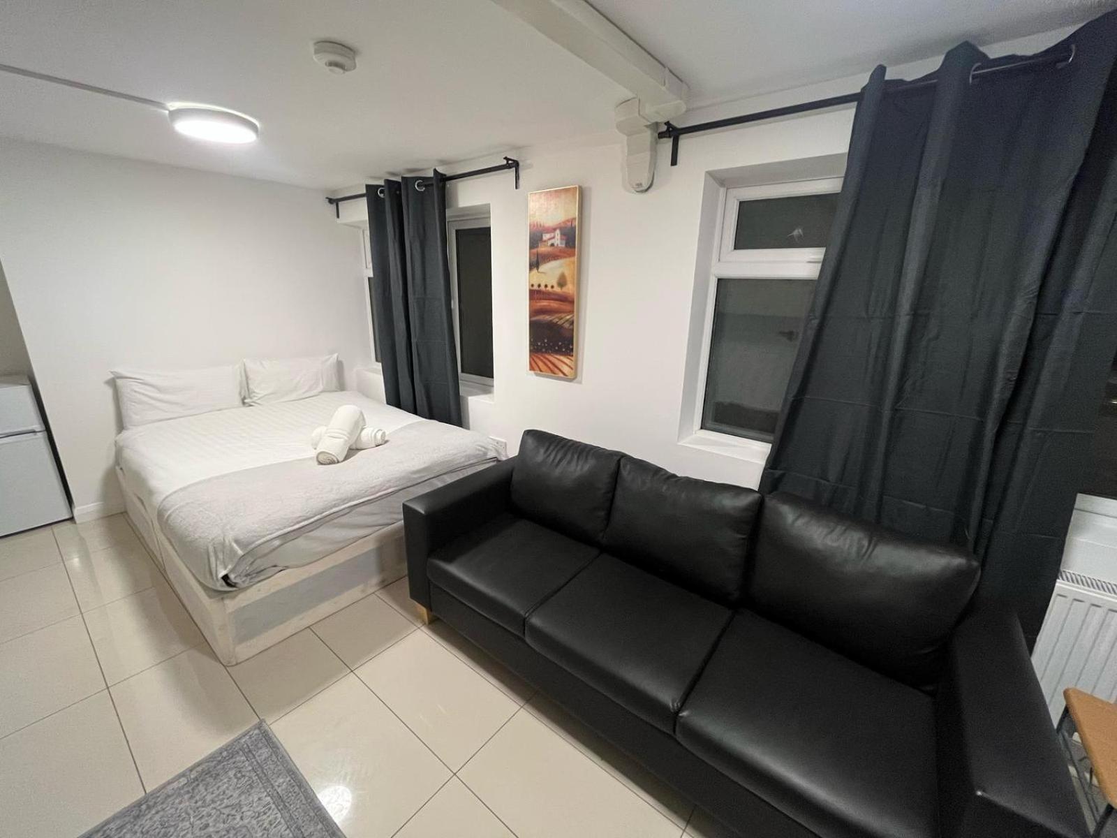 Modern Studios Queenspark Londres Habitación foto